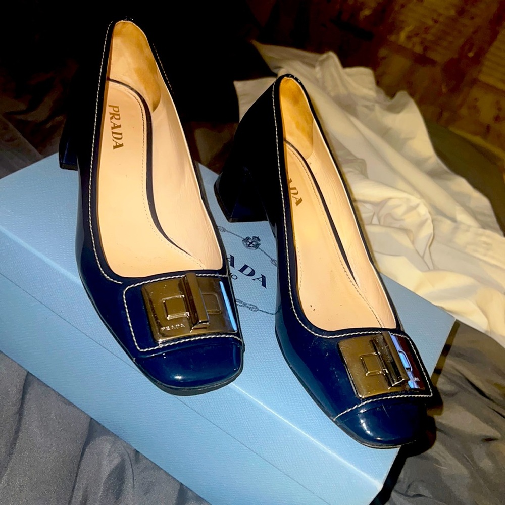 Prada Blue Patent Leather “functional” size 38 shoes
